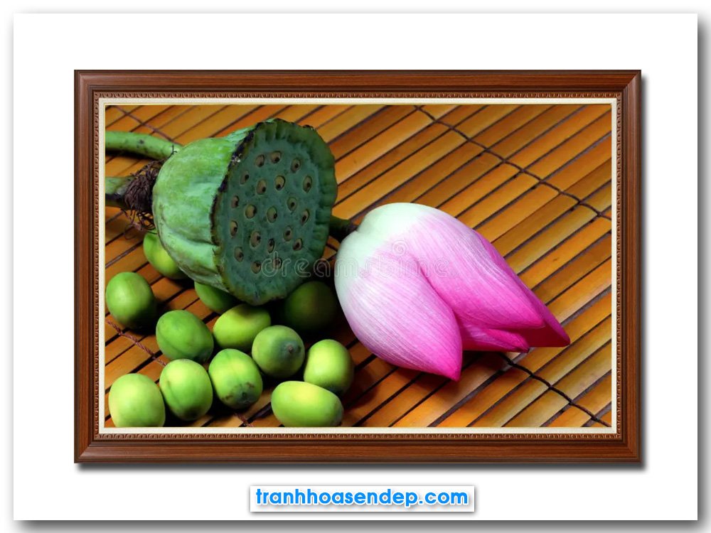 Bức tranh phòng ăn đẹp hình ảnh hoa sen, bát sen và hạt
